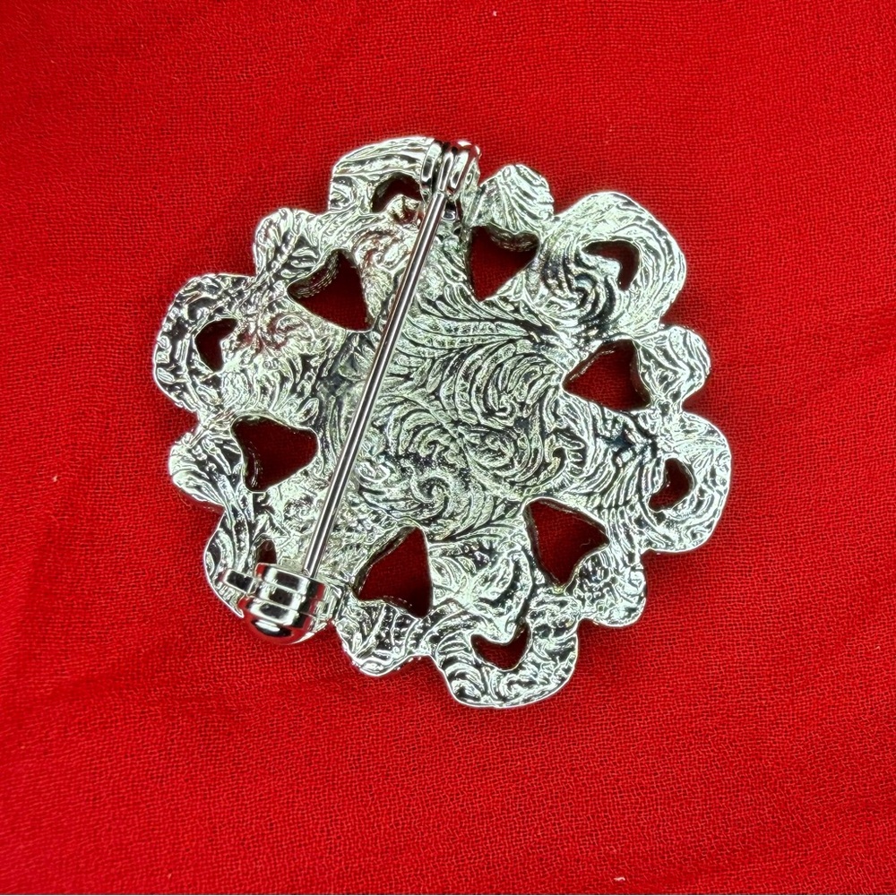 Vintage 1928 Rhinestone Flower Brooch: Black & White Silver Tone Pin - Picture 2 of 3